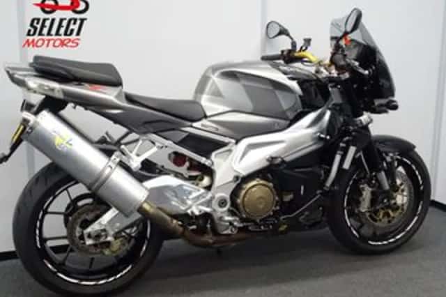 APRILIA TUONO 1000 R (2007) thumbnail 3