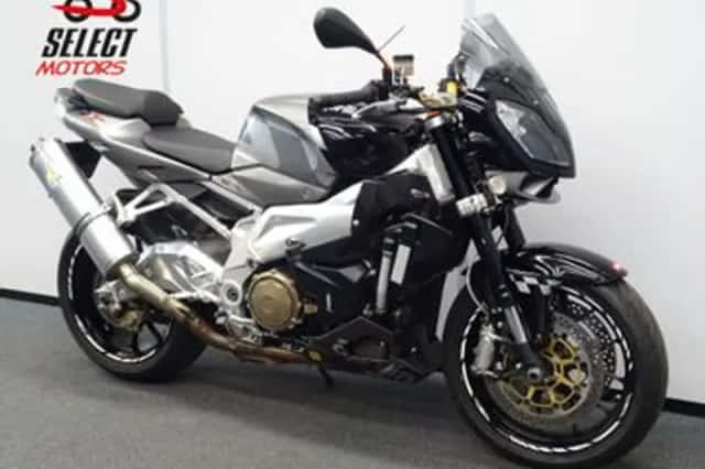 APRILIA TUONO 1000 R (2007) thumbnail 4