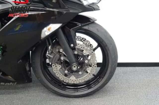 Kawasaki Ninja 650 (2021) thumbnail 5