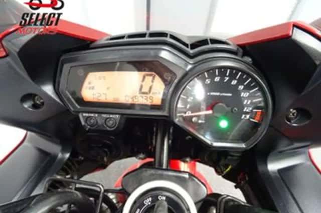 Yamaha FZ 1 Fazer (2011) thumbnail 2