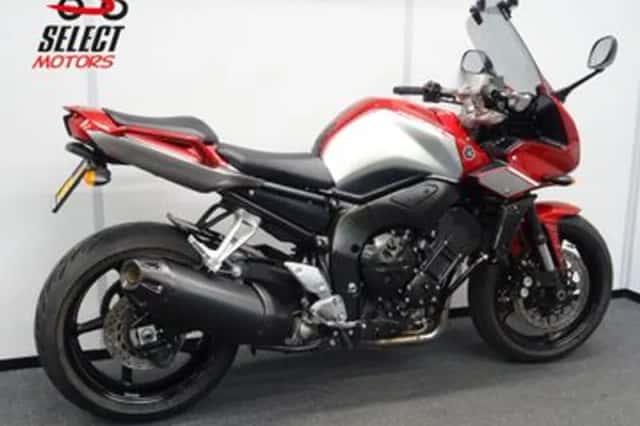 Yamaha FZ 1 Fazer (2011) thumbnail 3