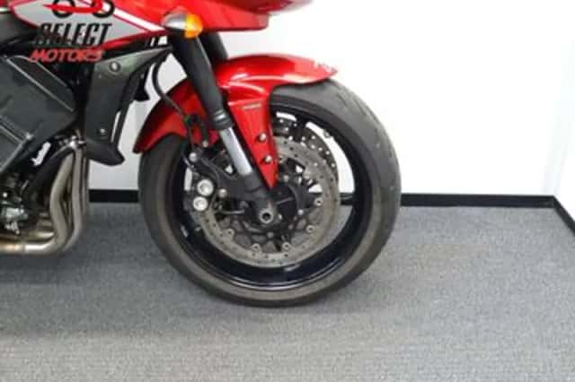 Yamaha FZ 1 Fazer (2011) thumbnail 5