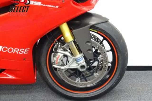 Ducati Panigale 1199 R (2014) thumbnail 5