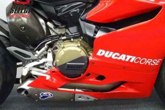 Ducati Panigale 1199 R (2014) thumbnail 6