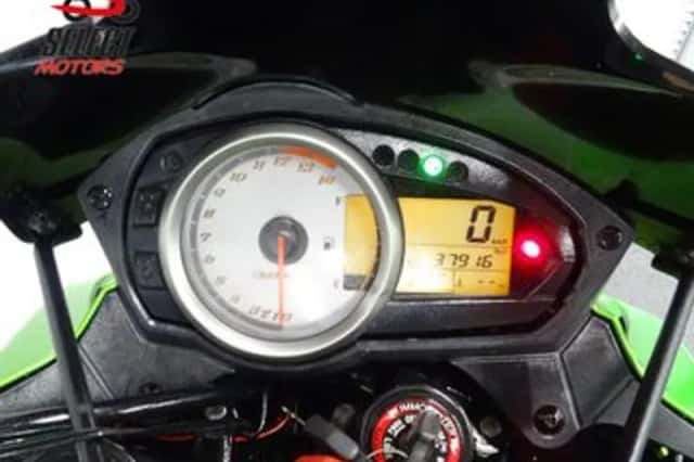 Kawasaki Z750 (2009) thumbnail 2