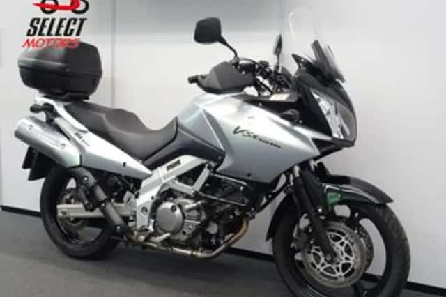 Suzuki V-Strom (2004) thumbnail 4