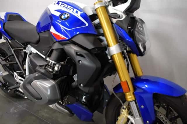 BMW R 1250 R (2024) thumbnail 4