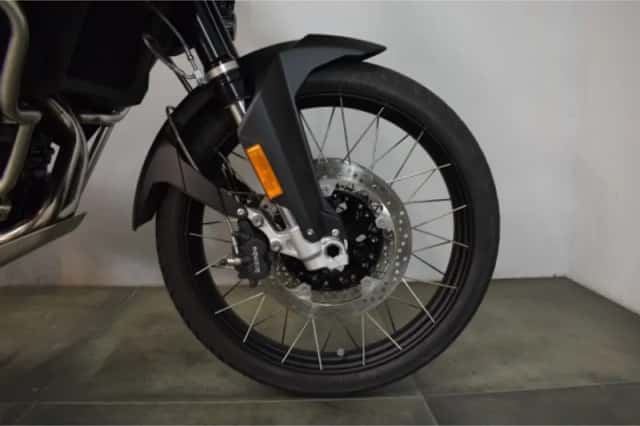 BMW F 900 GS Adventure (2025) thumbnail 5