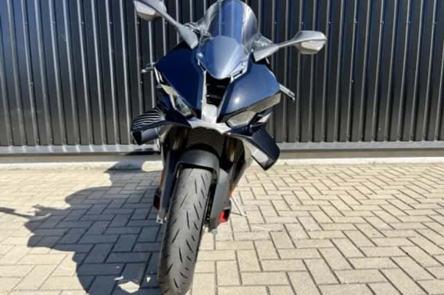 BMW S 1000 RR (2026) thumbnail 4