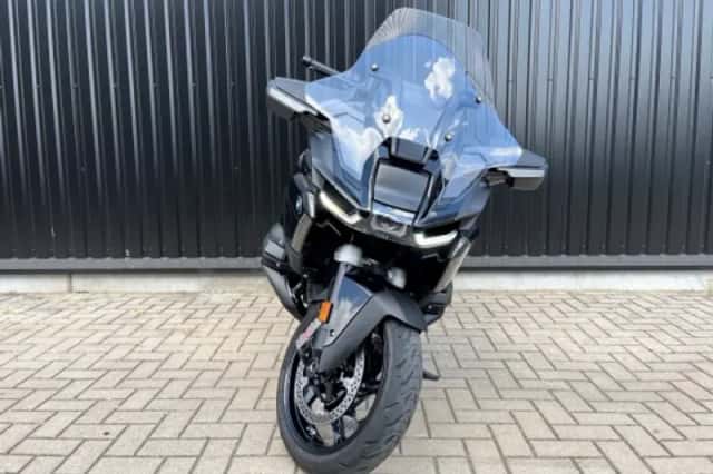 BMW R 1300 RT (2026) thumbnail 4
