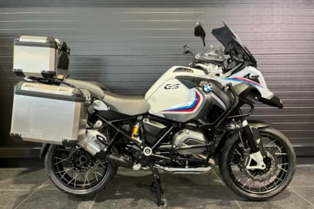 BMW R 1200 GS Adventure (2016) thumbnail 1