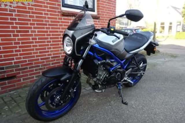Suzuki SV650 (2020) thumbnail 4