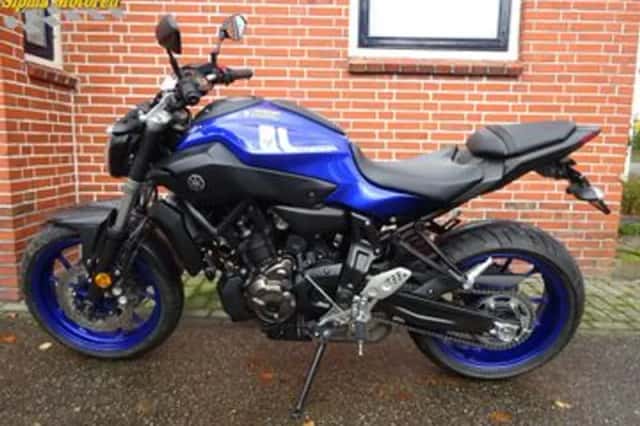 Yamaha MT-07 (2017) thumbnail 2