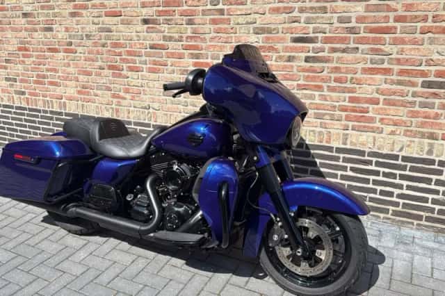 Harley-Davidson Street Glide 103 (2016) thumbnail 5