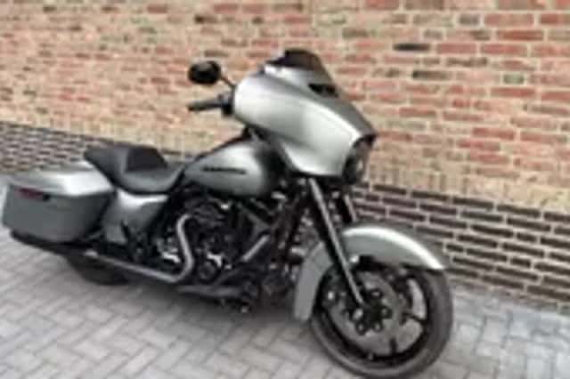 Harley-Davidson Street Glide (2016) thumbnail 5
