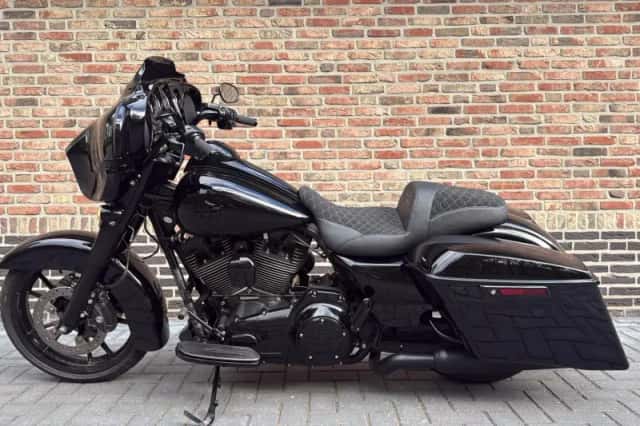 Harley-Davidson Street Glide 103 (2014) thumbnail 1