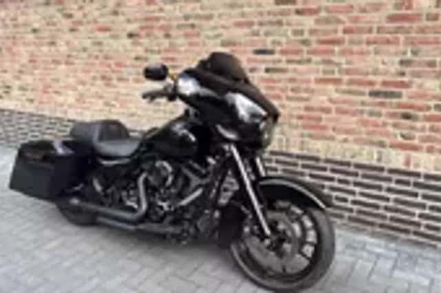 Harley-Davidson Street Glide 103 (2014) thumbnail 2