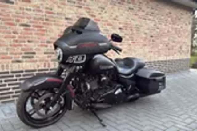 Harley-Davidson Street Glide (2014) thumbnail 2