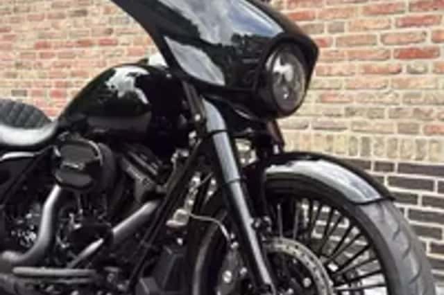Harley-Davidson Street Glide 103 (2021) thumbnail 2
