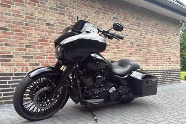 Harley-Davidson Street Glide 103 (2021) thumbnail 3