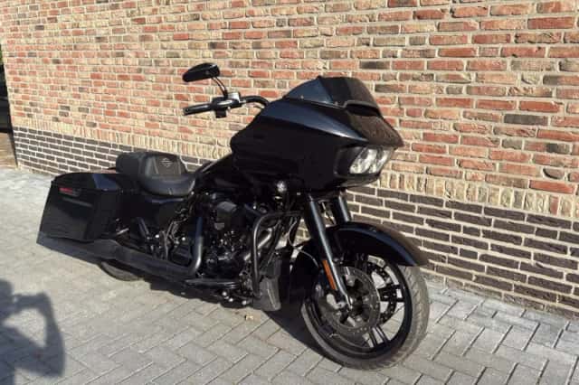 Harley-Davidson Road Glide (2020) thumbnail 5