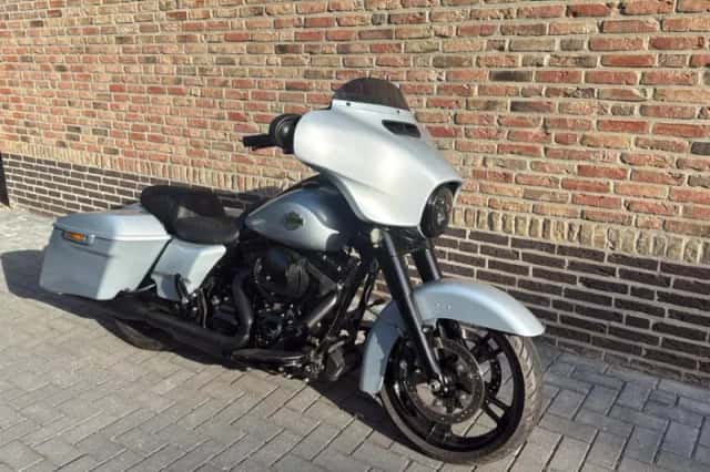 Harley-Davidson Street Glide 103 (2016) thumbnail 6