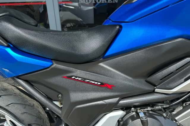 Honda NC750X (2019) thumbnail 5