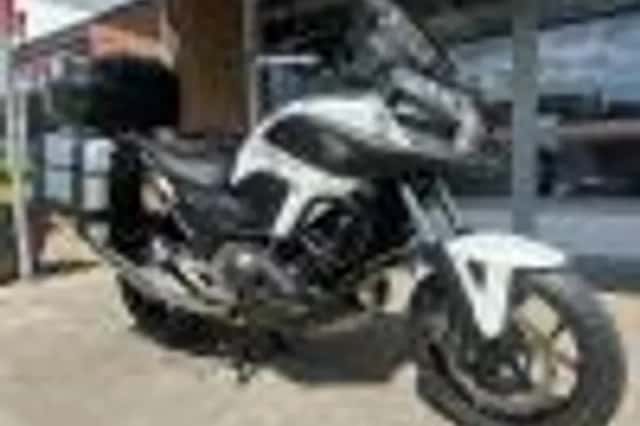 Honda NC750X (2015) thumbnail 3
