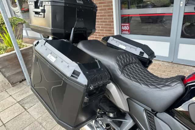 Honda VFR 1200 X Crosstourer (2017) thumbnail 3