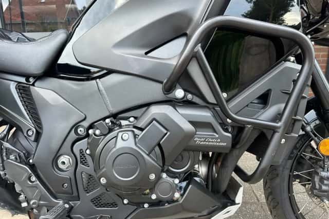 Honda VFR 1200 X Crosstourer (2017) thumbnail 6