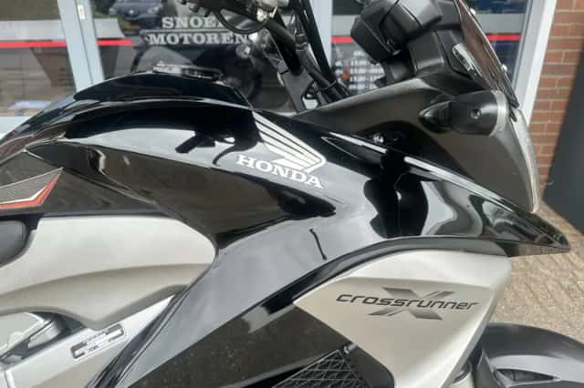 Honda VFR 800 X Crossrunner (2011) thumbnail 6