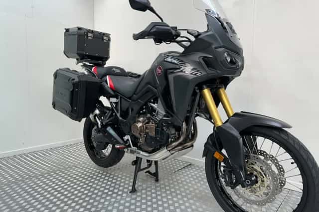 Honda Africa Twin (2017) thumbnail 3