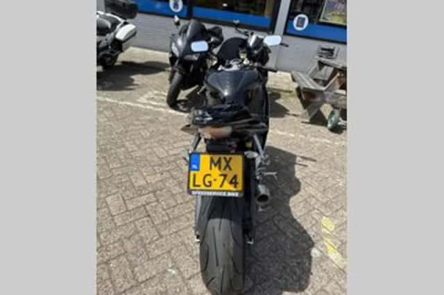 Yamaha YZF-R6 (2007) thumbnail 2