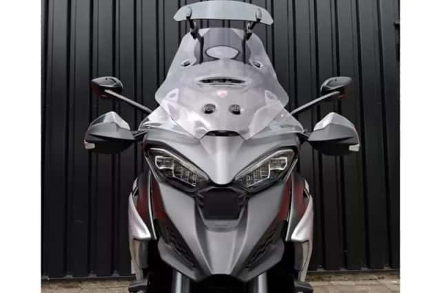 Ducati Multistrada V4S (2021) thumbnail 5