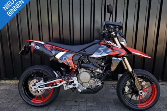 Ducati Hypermotard 698 Mono RVE (2024) thumbnail 1