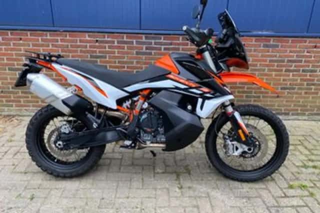 KTM 890 Adventure (2021) thumbnail 6