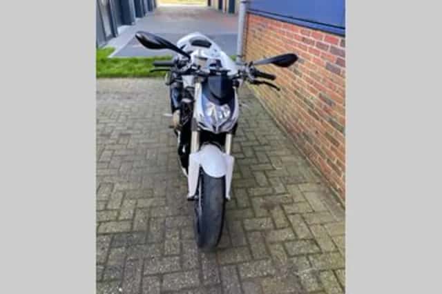 Ducati Streetfighter 1098 (2010) thumbnail 4