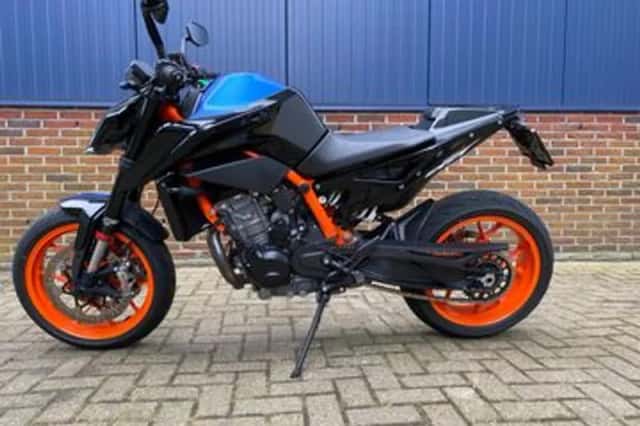 KTM 890 Duke (2020) thumbnail 5