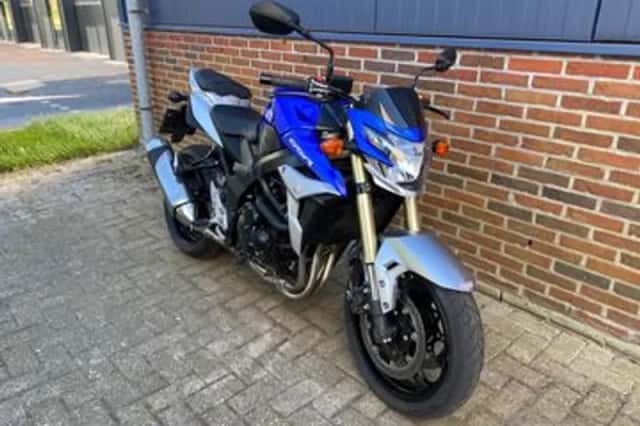 Suzuki GSR750 (2015) thumbnail 4