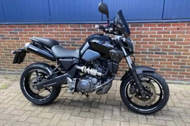 Yamaha MT-03 (2010) thumbnail 6