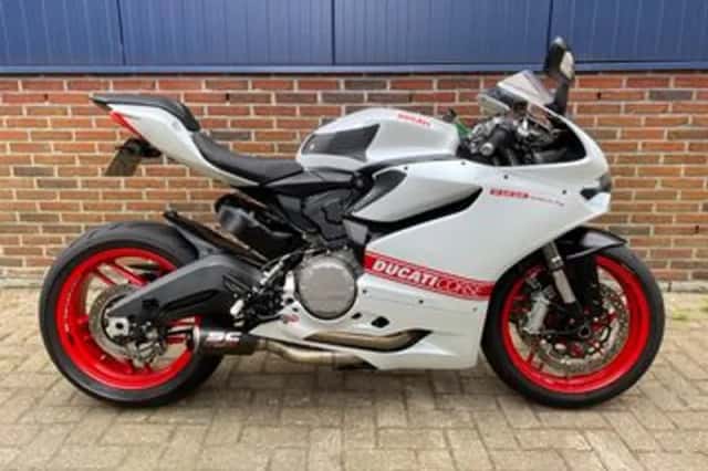 Ducati Panigale 899 (2014) thumbnail 6