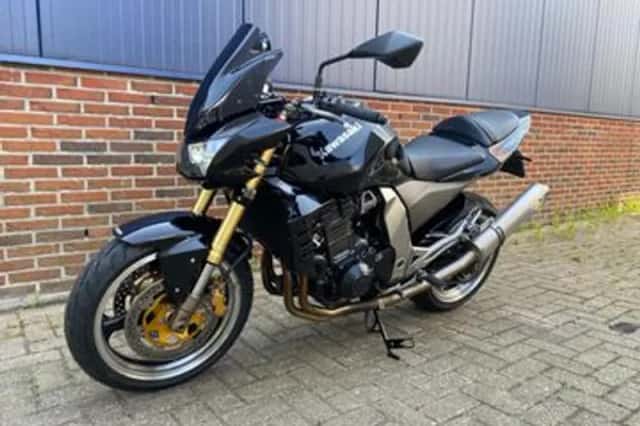 Kawasaki Z1000 (2005) thumbnail 6