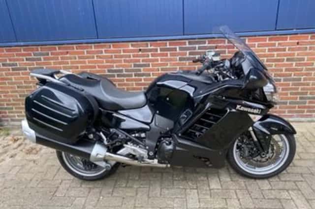 Kawasaki GTR 1400 (2007) thumbnail 4
