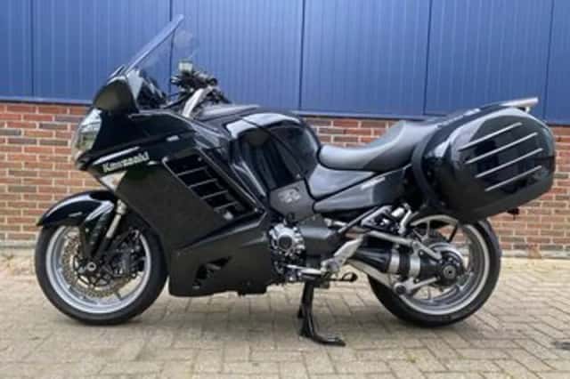 Kawasaki GTR 1400 (2007) thumbnail 5