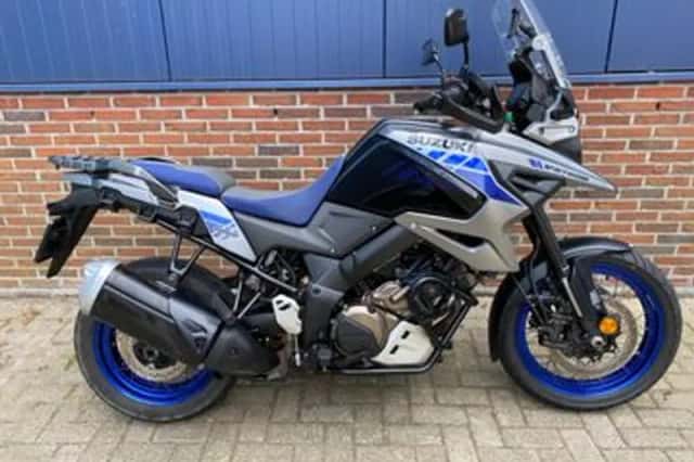 Suzuki V-Strom 1050 (2021) thumbnail 1