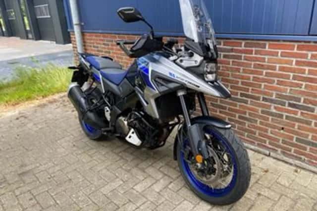 Suzuki V-Strom 1050 (2021) thumbnail 3