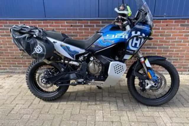 Husqvarna Norden 901 (2024) thumbnail 1