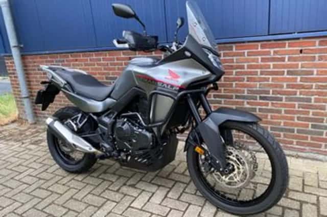 Honda Xl 750 TRANSALP (2024) thumbnail 3