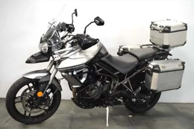 Triumph Tiger 800 XRT (2018) thumbnail 1