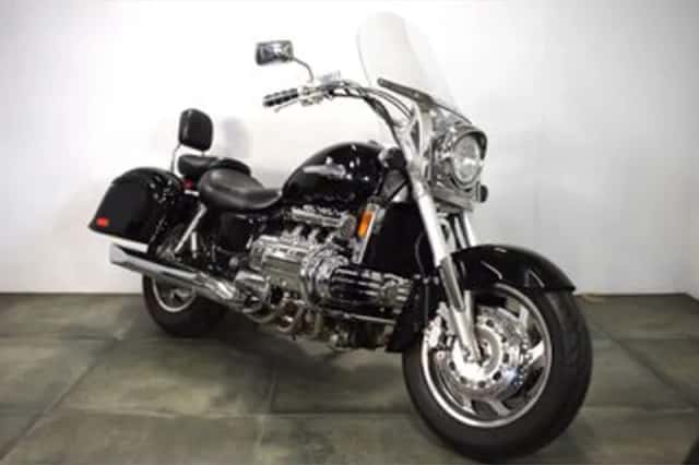 Honda Valkyrie (2001) thumbnail 4